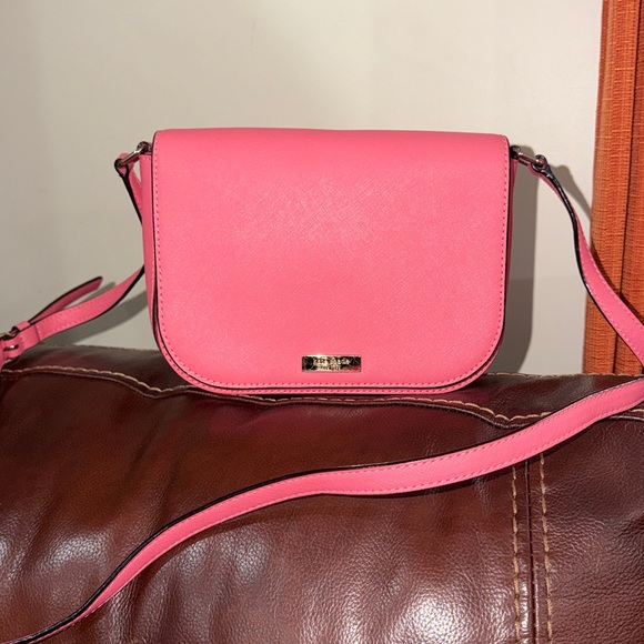 ‼️Kate Spade Pink Leather Crossbody Bag - Picture 2 of 13